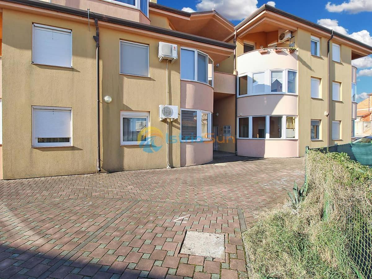 Apartments Bardak Liznjan Exterior photo